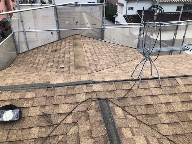 屋根貼り替え