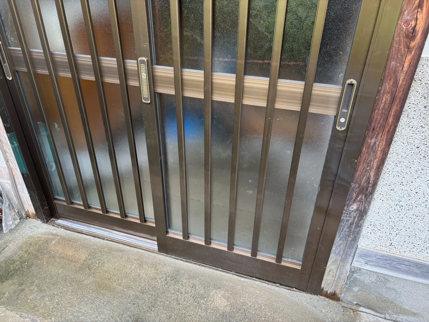 玄関ドア取替工事